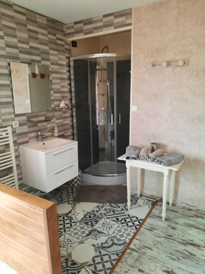 O Bout D'La Motte Apartment Voillecomte Bagian luar foto
