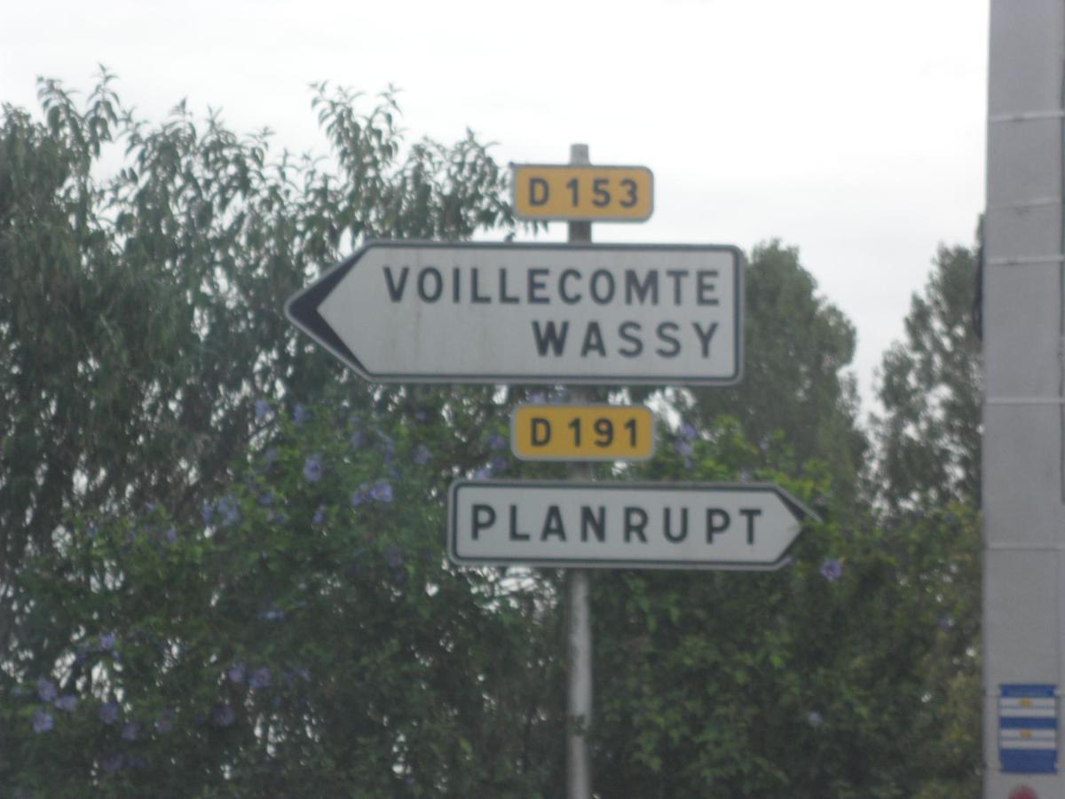 O Bout D'La Motte Apartment Voillecomte Bagian luar foto